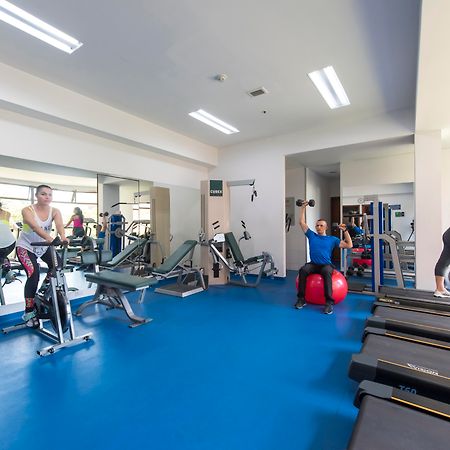 Hotel Dann Carlton Belfort Medellín Exterior foto The gym at the University of Roehampton