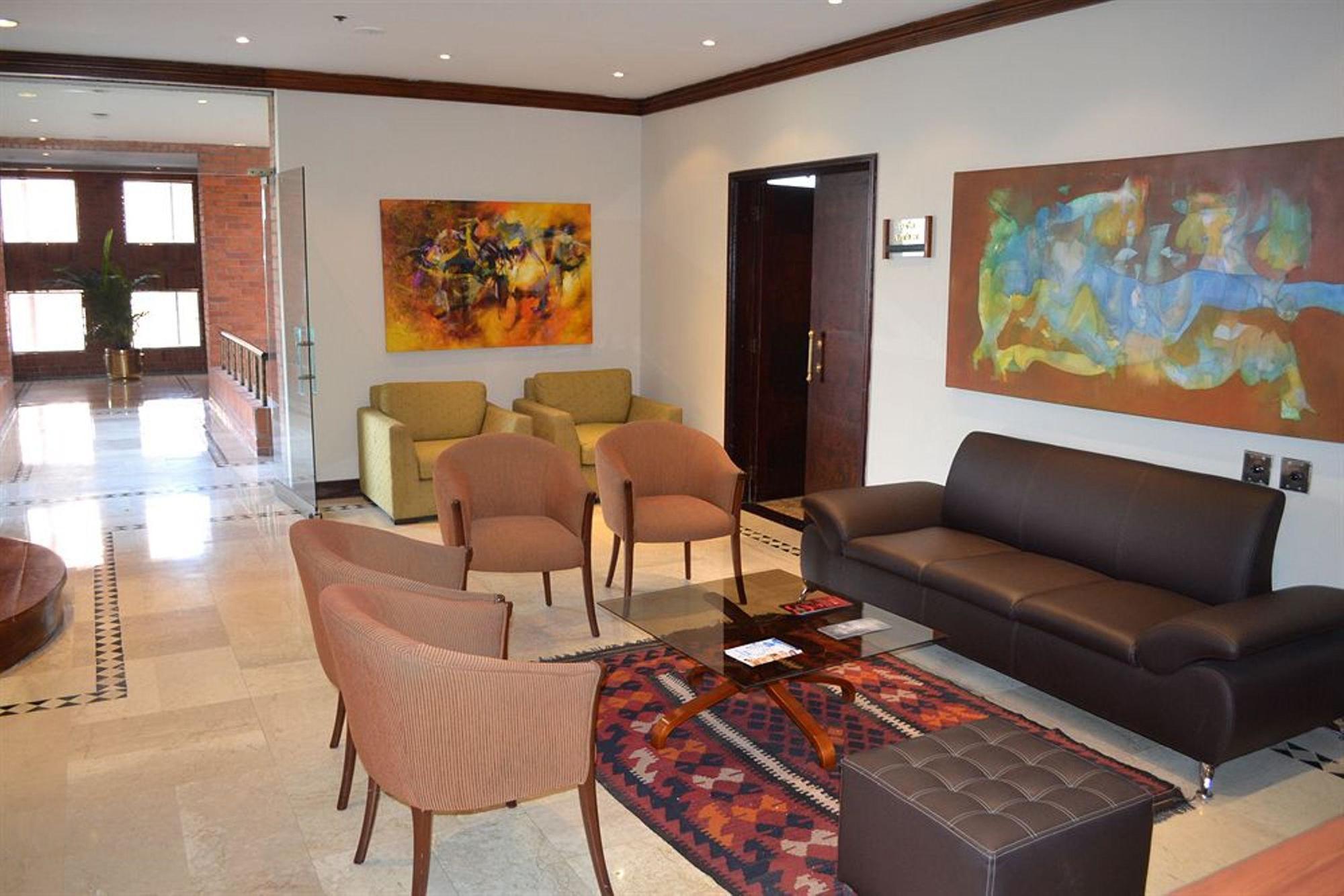 Hotel Dann Carlton Belfort Medellín Exterior foto The lobby of the hotel